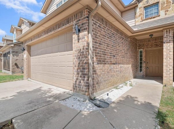 154 Castleridge Drive, Little Elm, TX 75068