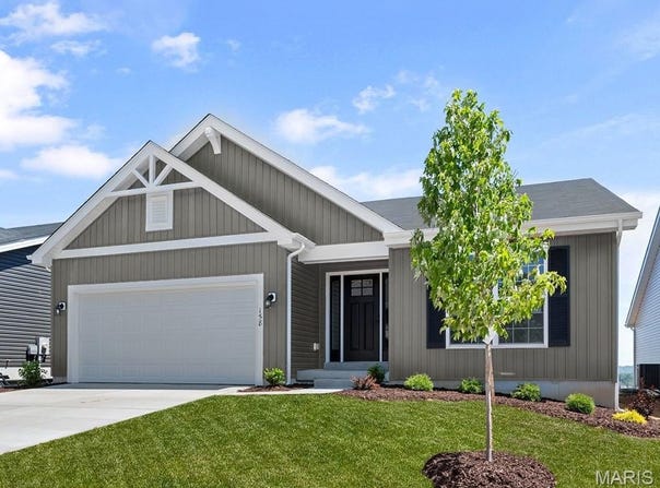 15 Shady Elm Court, St Charles, MO 63301