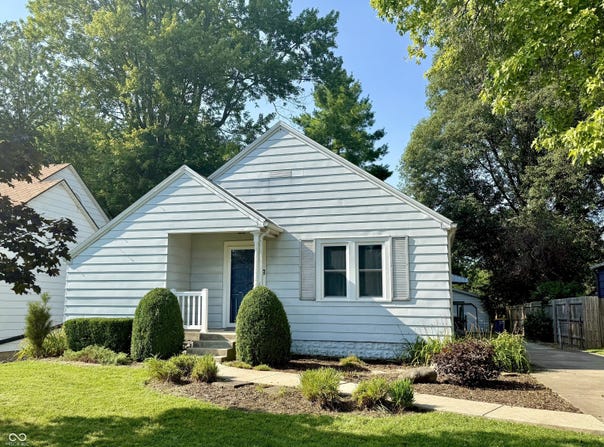 1208 W Weber Drive, Muncie, IN 47303