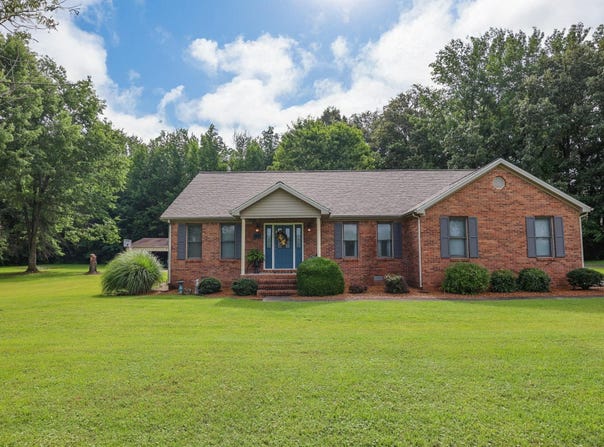 5930 Houser Road, Paducah, KY 42003