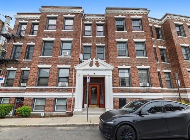 100 Lanark Rd, Boston, MA 02135