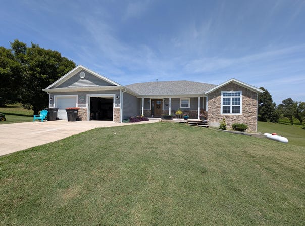 303 Melton Way, Cassville, MO 65625
