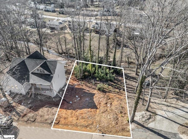 31 Arbutus Trail, Greenville, SC 29607
