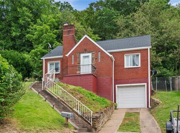 514 Marie St, Glassport, PA 15045