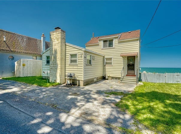 374 Lake Road, Webster, NY 14580