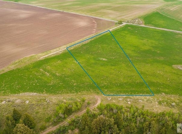 3537 Fall River Road, Ashton, ID 83420