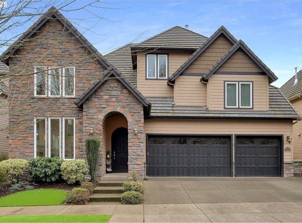 2250 TURNBERRY CT, Eugene, OR 97401