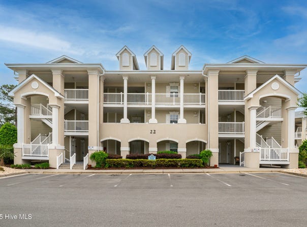 1215 N Middleton Drive NW, Calabash, NC 28467