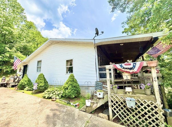 27342 Apple Grove Dorcus Rd, Racine, OH 45771