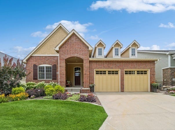 1914 Park Avenue, Des Moines, IA 50315