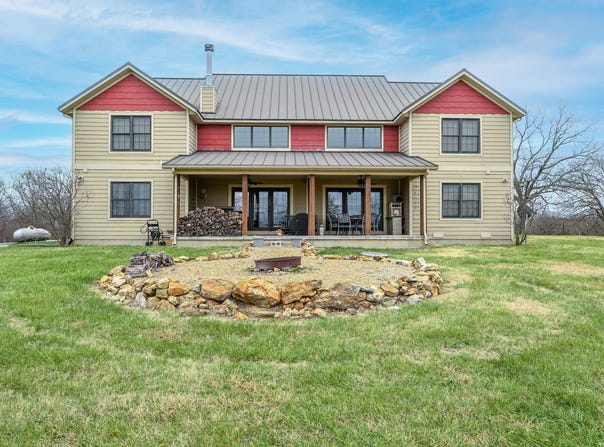 13790 Highway W, Wheatland, MO 65779