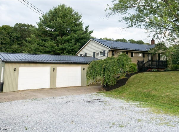 2424 Lebanon Road SW, Dalton, OH 44618