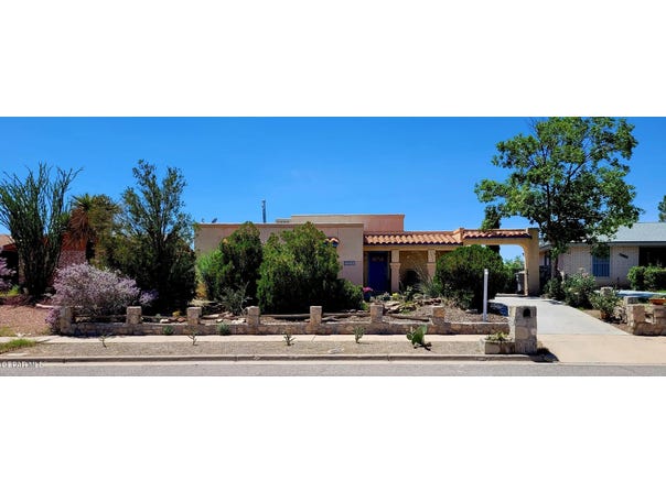7076 Villa Hermosa Drive, El Paso, TX 79912
