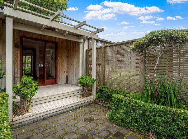4186 Kaipara Coast Highway, Warkworth, Rodney