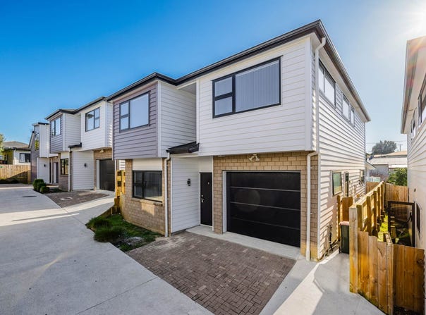 54A Christmas Road, Manurewa, Manukau City