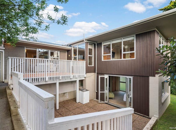 2/6A Abercrombie Street, Howick, Manukau City