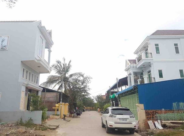 Khmuonh, Sen Sok, Phnom Penh