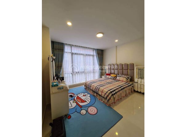Nirouth, Chbar Ampov, Phnom Penh
