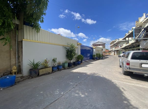 Nirouth, Chbar Ampov, Phnom Penh