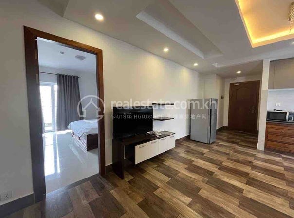 Boeung Prolit, 7 Makara, Phnom Penh