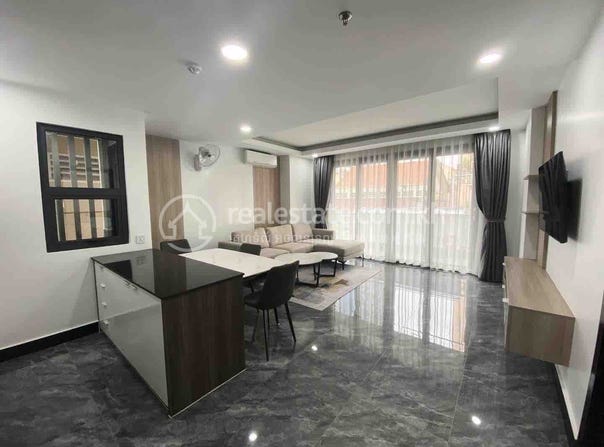 Boeung Prolit, 7 Makara, Phnom Penh