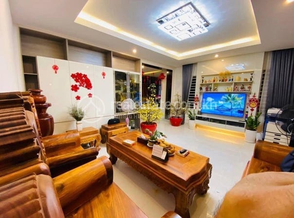 Nirouth, Chbar Ampov, Phnom Penh