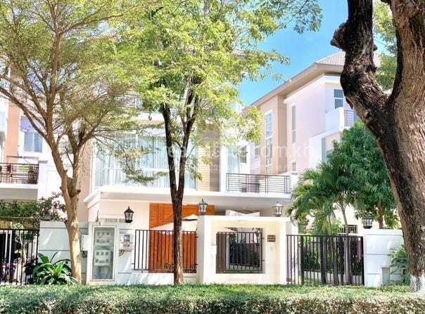 Nirouth, Chbar Ampov, Phnom Penh