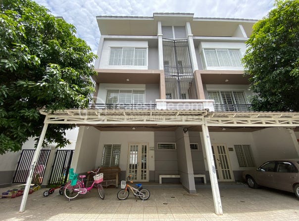 Nirouth, Chbar Ampov, Phnom Penh