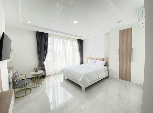 Boeung Prolit, 7 Makara, Phnom Penh