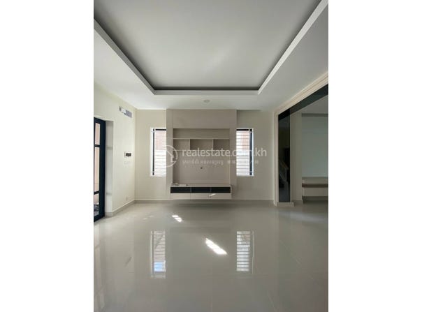 Nirouth, Chbar Ampov, Phnom Penh