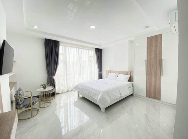 Boeung Prolit, 7 Makara, Phnom Penh