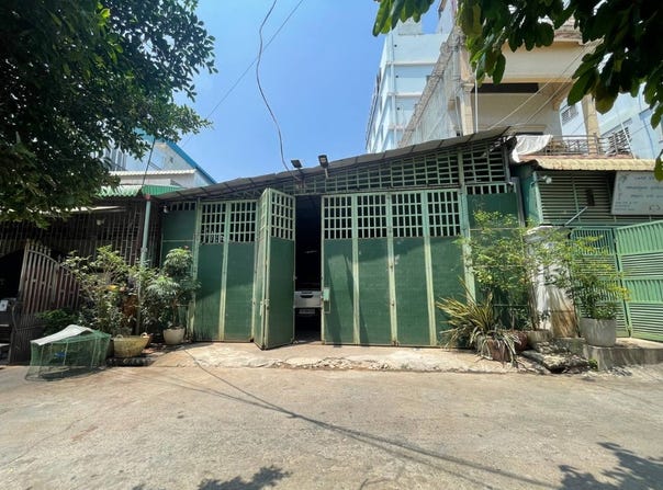 Phsar Daeum Thkov, Chamkarmon, Phnom Penh