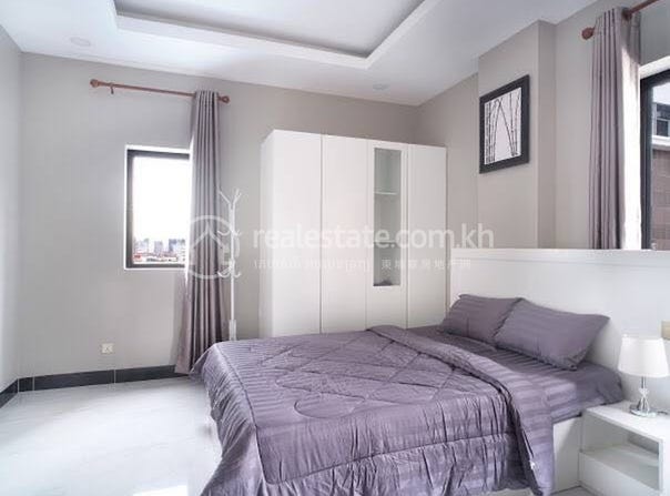 Boeung Prolit, 7 Makara, Phnom Penh