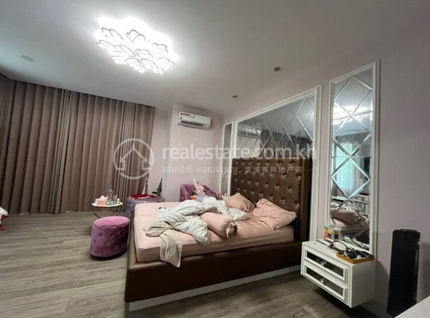 Nirouth, Chbar Ampov, Phnom Penh