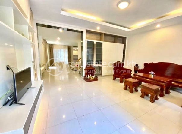 Nirouth, Chbar Ampov, Phnom Penh