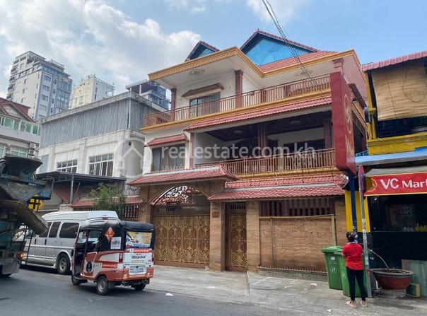 Boeung Prolit, 7 Makara, Phnom Penh