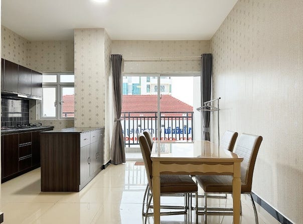 Boeung Prolit, 7 Makara, Phnom Penh