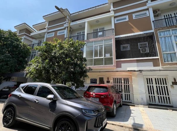 Kouk Khleang, Sen Sok, Phnom Penh