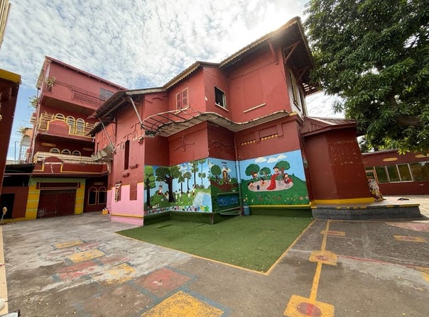 Srah Chak, Daun Penh, Phnom Penh