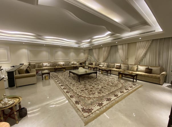 Al Manhal, Abu Dhabi 9712