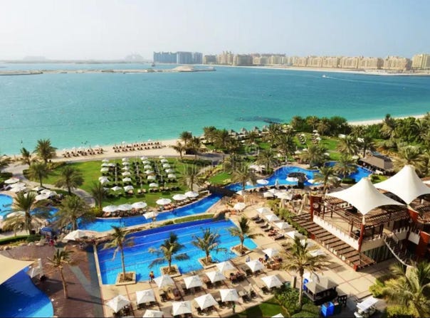 Palm Jumeirah Rd, Dubai, Dubai