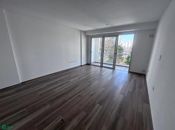 38 e/ 10 y 11 772, La Plata, La Plata, GBA Sur,, 