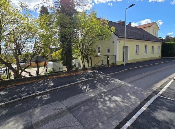 Bad Vöslau, Lower Austria 2540