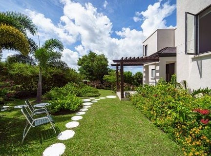 Apes Hill, Apes Hill, Saint Andrew