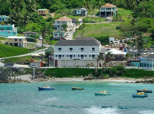 The Atlantis Hotel, Cattlewash, Saint Joseph