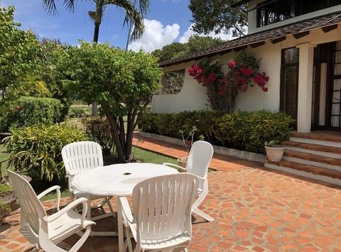 Polo Gardens No. 11 - Casa De Forte, Holder's Hill, Saint James