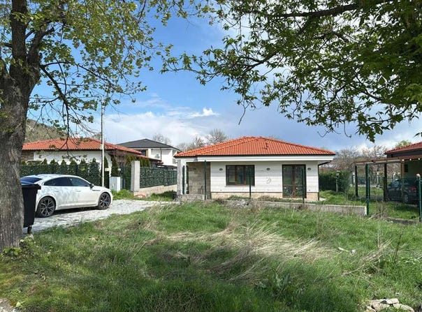 Plovdiv, Plovdiv Province 4180