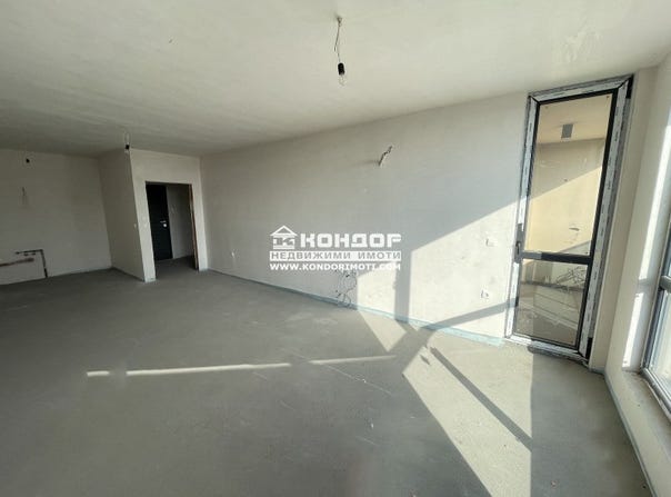 Христо Смирненски, Комплекс Корона/Hristo Smirnenski, Kompleks Korona, Пловдив, Plovdiv Province