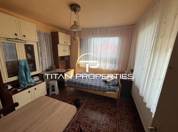 гр. Айтос/gr. Aytos, Бургас, Burgas 8500