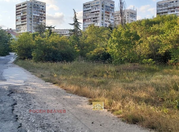 м-т Салтанат/m-t Saltanat, Варна, Varna 9010